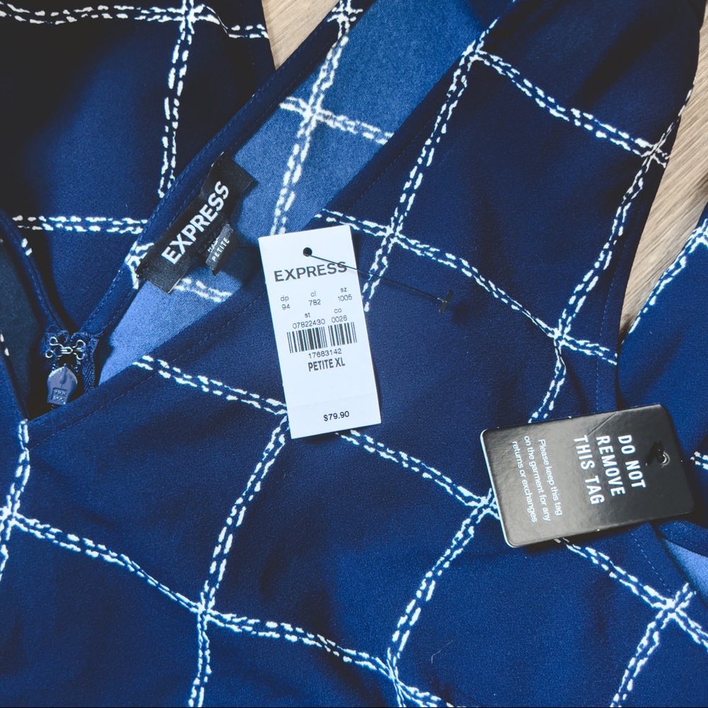 Express Jumpsuit - Picture 3 of 3